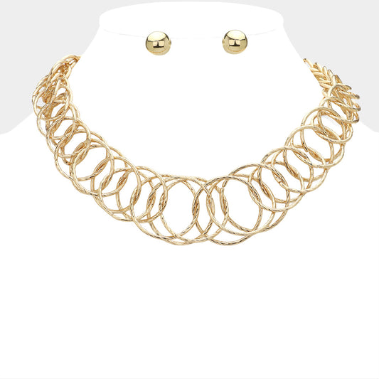 Gold Metal Interlocking Chain Necklace